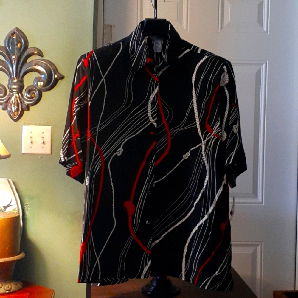 Beverly Rose short sleeve blouse